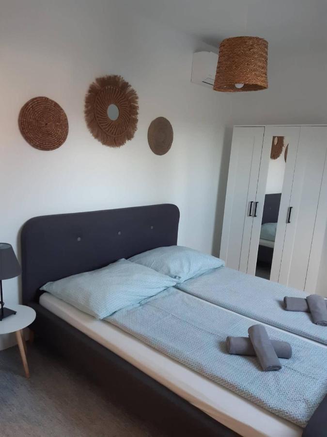 Apartman Soos -- Only For Relaxation, Not For Party! Siófok Exteriör bild
