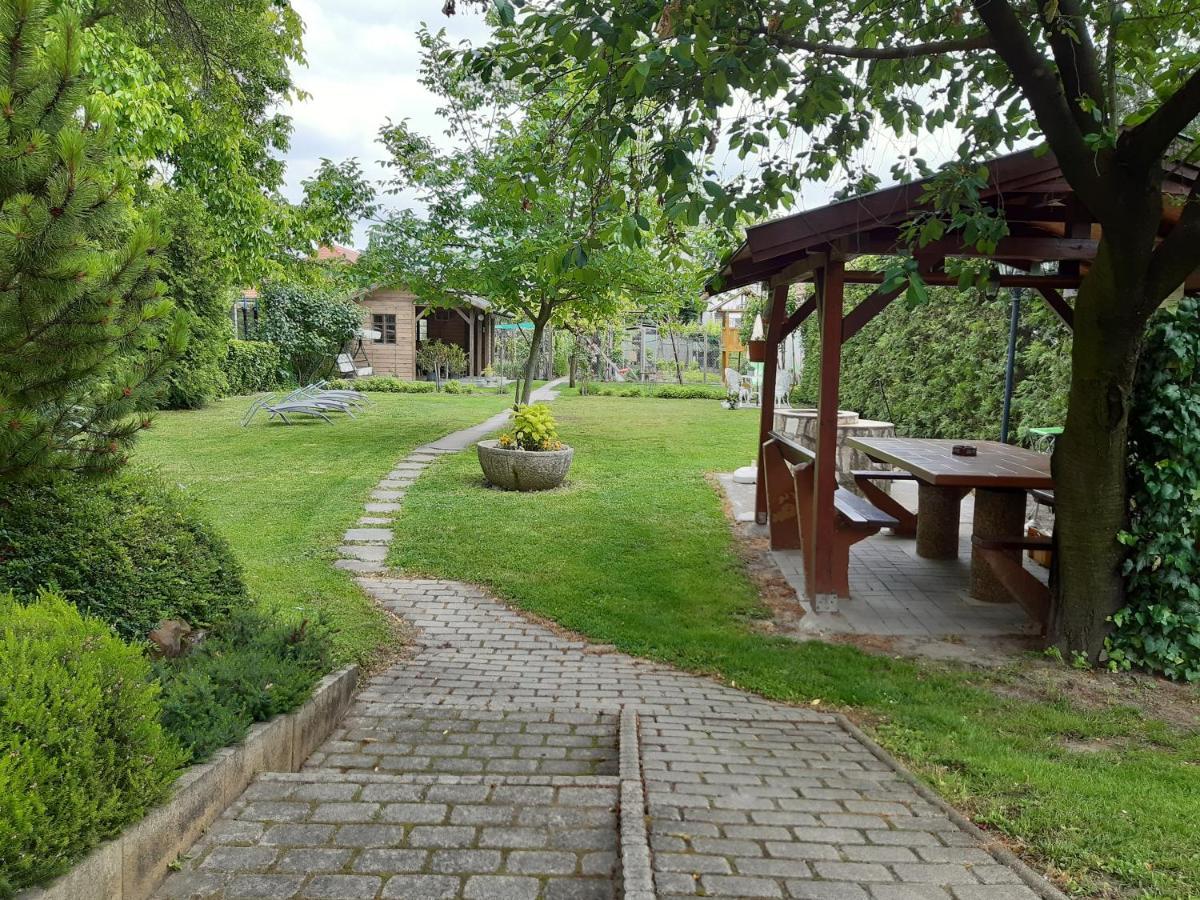 Apartman Soos -- Only For Relaxation, Not For Party! Siófok Exteriör bild